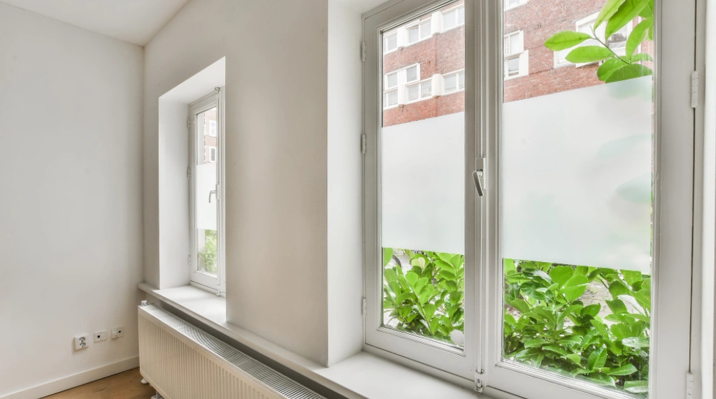 Perbandingan Karakteristik PVC vs uPVC