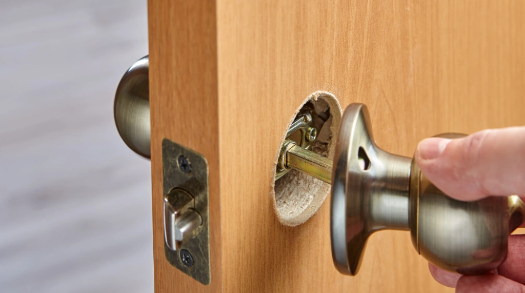 Penyebab Gagang Pintu Rusak