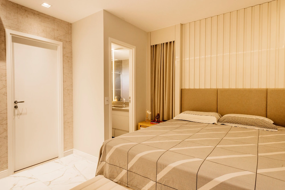 Apa Saja Kelebihan Pintu UPVC untuk Kamar Tidur